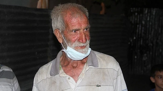 4 gün önce kayıp olmuştu, dut yiyerek hayatta kaldı