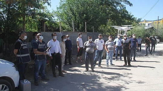 4 gün önce kayıp olmuştu, dut yiyerek hayatta kaldı