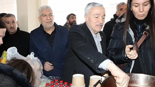 Demirbağ, Malatya'daki enkazlarda arama kurtarma çalışmalarını inceledi