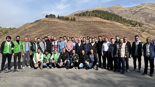 İHH'nın özgürlük konvoyu yola çıktı