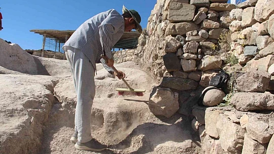 5 bin yıllık Harput Kalesi'nde çalışmalar tüm hızıyla sürüyor