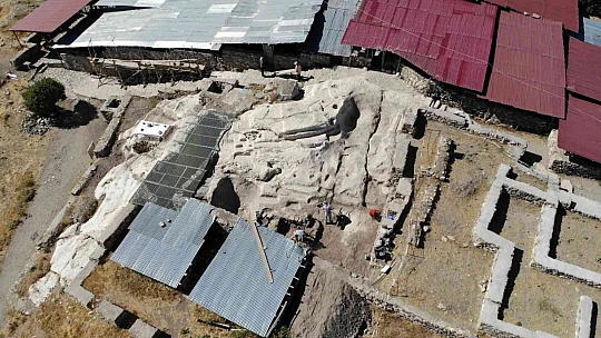 5 bin yıllık Harput Kalesi'nde çalışmalar tüm hızıyla sürüyor