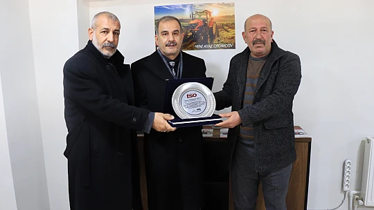 Başkan Alan, traktörcü esnafları sitesini ziyaret etti