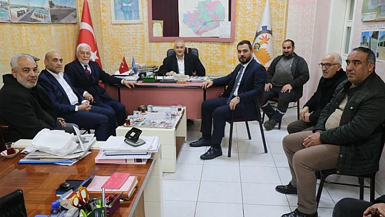 MHP Adayı Aygen Esnaf Odalarını Ziyaret Etti