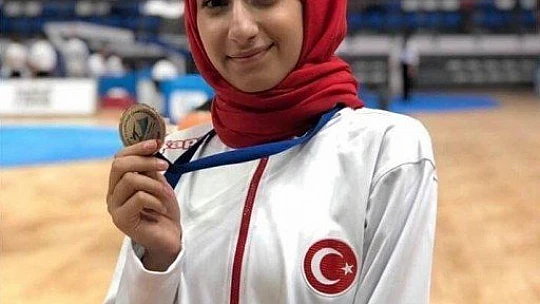 6. President Cup Europa Şampiyonası'nda 57 kiloda Gülse Polat 2. oldu