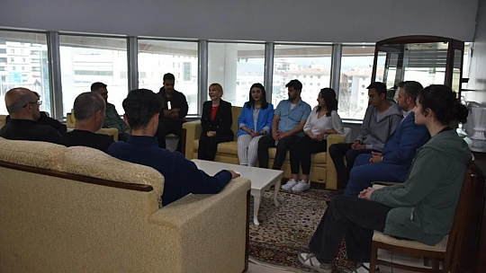 Elazığ Sevdası İle Yollara Düşen Prof. Dr. Açık'a Büyük Destek