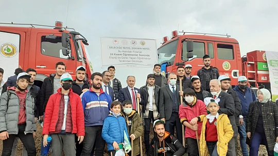 Elazığ'da 9 Bin öğretmen adına fidan dikildi