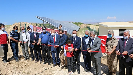 Sondaj kuyusu ve güneş panelleri hizmete açıldı