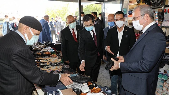 Vali Toraman Alacakaya İlçesini ziyaret etti