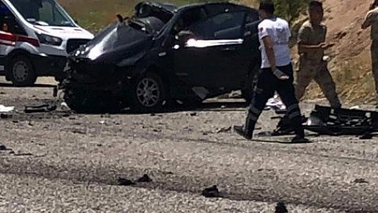 Tunceli Elazığ Karayolunda feci kaza: Ölü ve çok sayıda yaralı var