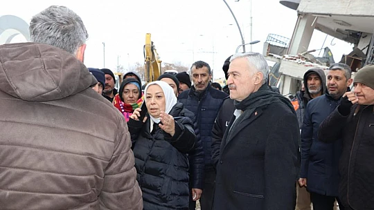 Demirbağ, Malatya'daki enkazlarda arama kurtarma çalışmalarını inceledi