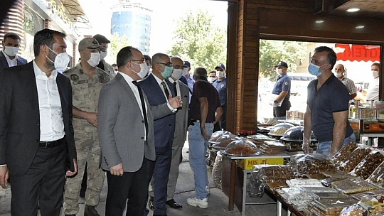 İl Yöneticileri Sahaya İndi