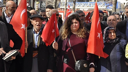 Bahar Kalkanı Harekatına Bayraklı Destek