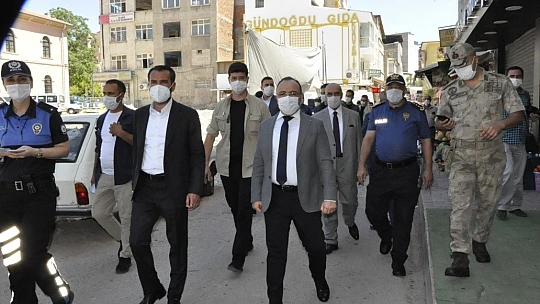 İl Yöneticileri Sahaya İndi