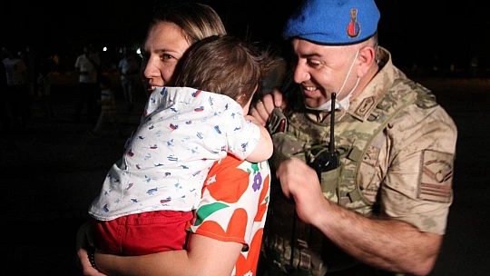 Afrin'den dönen kahraman JÖH'çüler vatanlarına ve sevdiklerine kavuşmanın mutluluğunu yaşadı