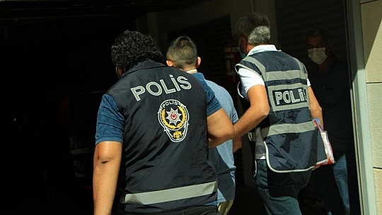 Ağabeyi ve 2 yeğenini vuran kardeş, adliyeye sevk edildi