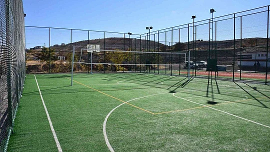 Ağın'da spor tesisleri yenilendi