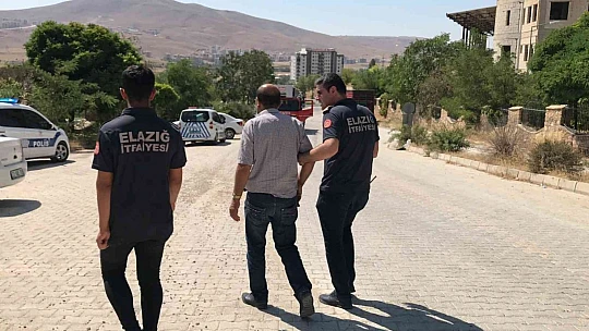 Ailesi tarafından terk edilen adam 12 katlı kuleye çıktı, ekipler ikna etti