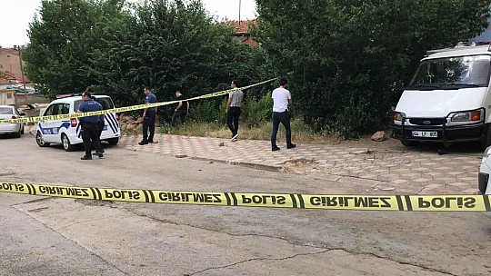 Akranı tarafından başından tüfekle vurulan çocuk öldü, şüpheli ise kıskıvrak yakalandı