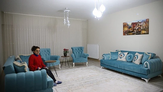 Annesi depremde hayatını kaybetti, kendi 16 saat sonra kurtarıldı