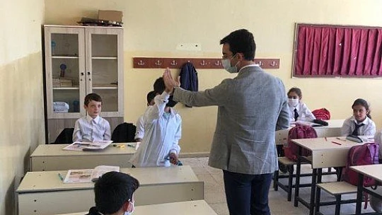 Arıcak'ta İlköğretim Haftası kutlandı