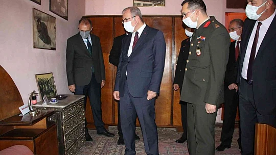 Atatürk'ün Elazığ'a gelişinin 84'üncü yıl dönümü etkinliği