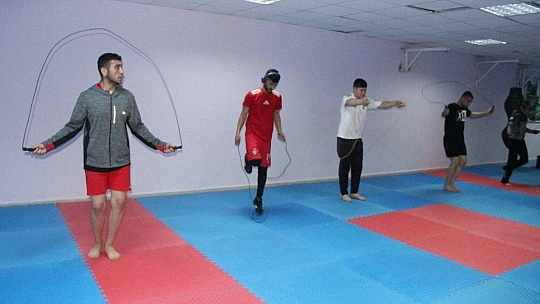 Avrupa Kupası'na hazırlanan Elazığlı kick-boksçuların hedefi şampiyonluk