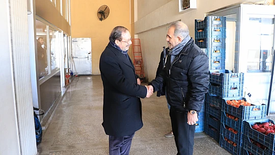 Başkan Alan, Sebze Halini ziyaret etti