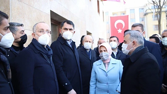 Bakan Kurum: 'Depremler bize Türkiye'nin her yerinde kentsel dönüşümün ne kadar önemli olduğunu gösteriyor'