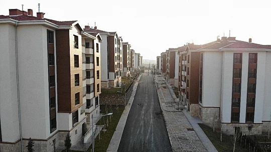 Bakan Kurum: 'Depremler bize Türkiye'nin her yerinde kentsel dönüşümün ne kadar önemli olduğunu gösteriyor'