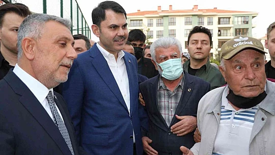 Bakan Murat Kurum: 'Liderimiz Recep Tayyip Erdoğan'a kast edenlere, onu tehdit edenlere diyoruz ki, milletin iradesine tehdit sökmez'