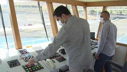 Başkan Alan, Elazığ-Tunceli arasında feribotla yolcu taşıdı