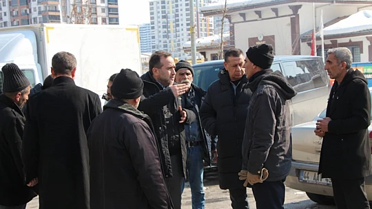 Milletvekili Ağar, deprem bölgesi Malatya'da vatandaşların yanında