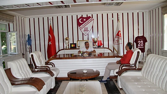 İş İnsanı Yüksel Ercan, Elazığspor'a vaadini yerine getirdi