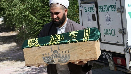 Bebeğini çöpe atan kadına müebbet hapis