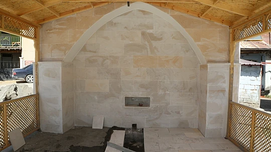 Çeşme ve Havuzlarda Bakım, Onarım Çalışmaları