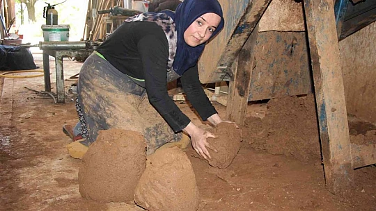 Bileziklerini satıp atölye açtı, kendi işinin patronu oldu