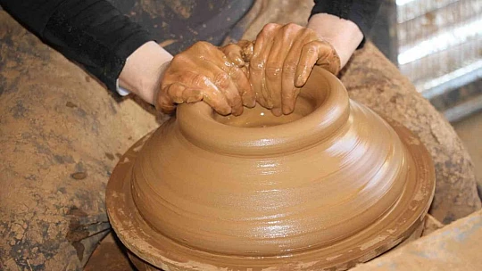 Bileziklerini satıp atölye açtı, kendi işinin patronu oldu