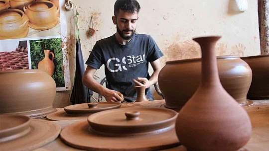 Bileziklerini satıp atölye açtı, kendi işinin patronu oldu