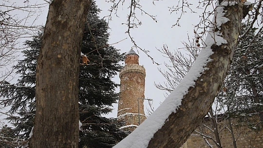 Bin 200 rakımlı Harput'ta kar güzelliği