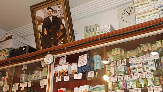 Bu aile 3 kuşaktır Elazığ'a şifa dağıtıyor