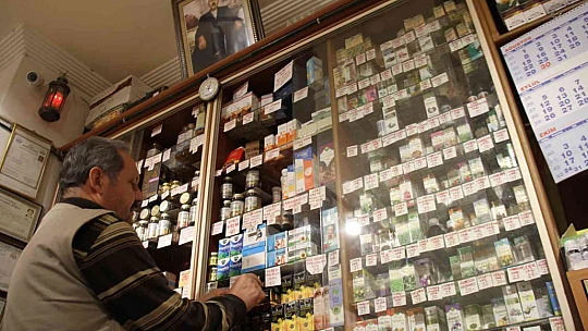 Bu aile 3 kuşaktır Elazığ'a şifa dağıtıyor