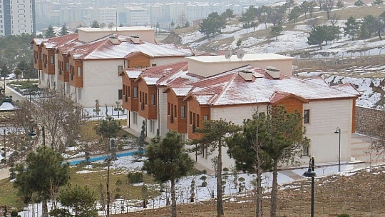 Bu merkez Avrupa'nın en büyüğü, enerjisini kendi üretiyor, hizmetleri ücretsiz