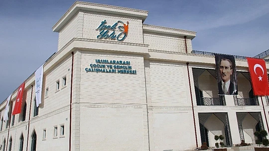 Bu merkez Avrupa'nın en büyüğü, enerjisini kendi üretiyor, hizmetleri ücretsiz