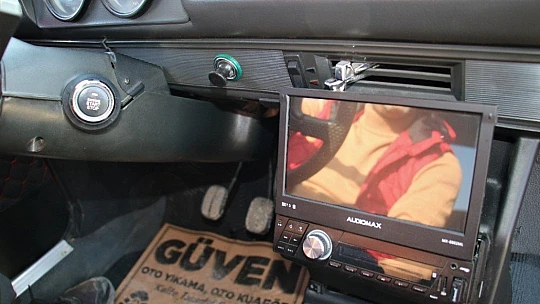 Bu Serçe'ye 100 bin TL verdiler, satmadı