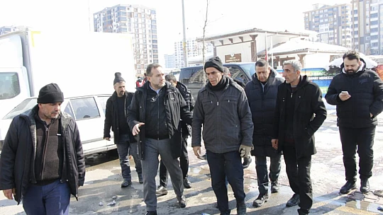 Milletvekili Ağar, deprem bölgesi Malatya'da vatandaşların yanında
