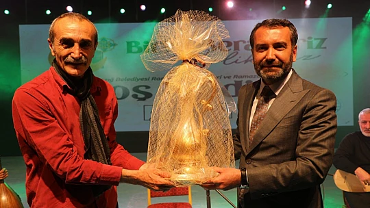 Cengiz Özkan Elazığ'da Sevenleriyle Buluştu