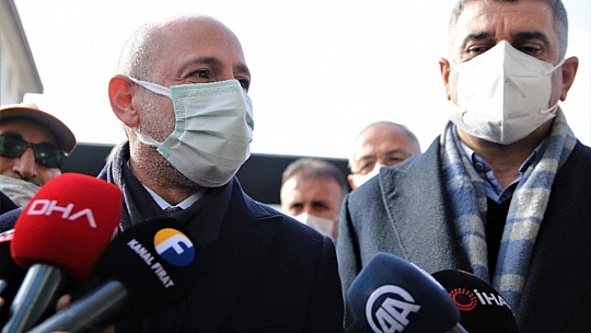 CHP heyeti, deprem bölgesi Elazığ'da çalışmaları yerinde inceledi