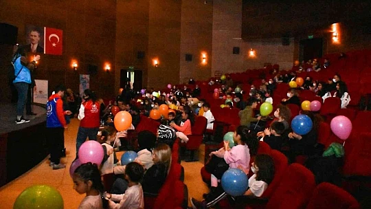 Çocuklarda sağlıklı beslenme ve spor konferansı