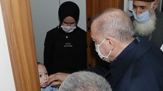 Cumhurbaşkanı Erdoğan'dan ev ziyareti